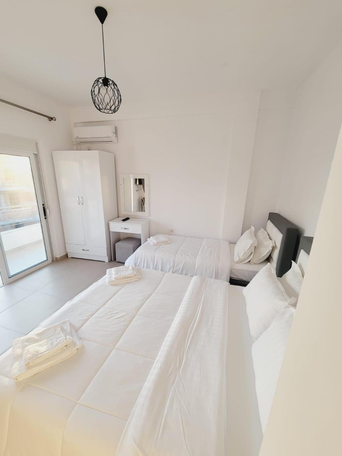Apartamento Makla Sarandë Exterior foto